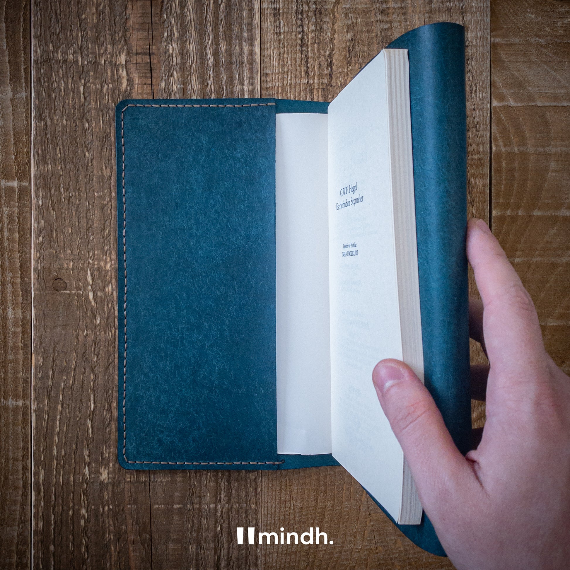 mindh. Book Fold
